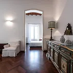 Mercantile - Vecchia Apartament
