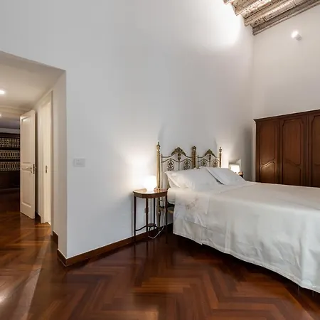 Mercantile - Vecchia * باري