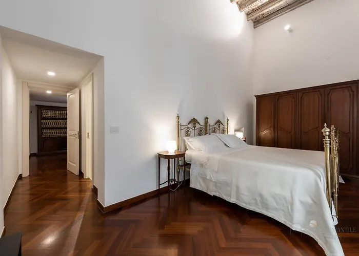 Mercantile - Vecchia * Bari